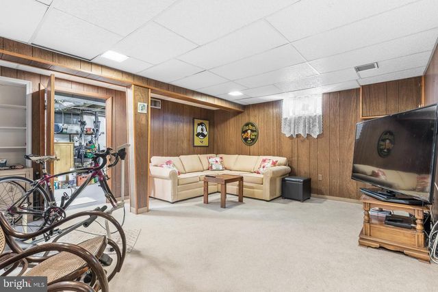 7935 BEVERLY AVE, Baltimore, MD 21234