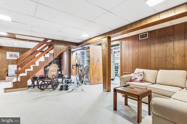 7935 BEVERLY AVE, Baltimore, MD 21234