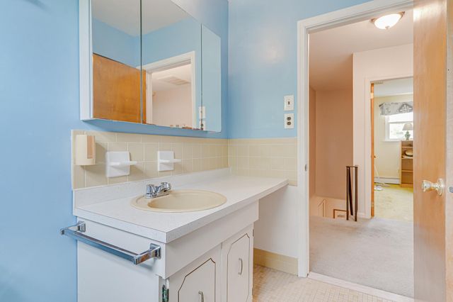 800 MAXWELL PL, Lansdale, PA 19446