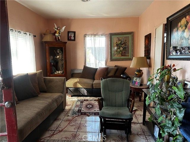 1328 Vine Street, San Bernardino, CA 92411