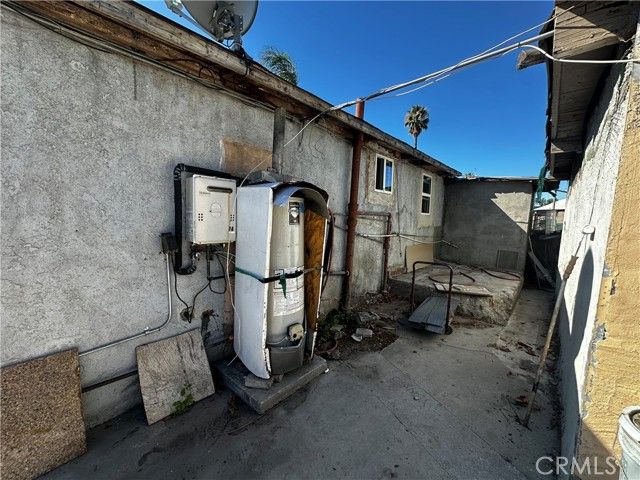 1328 Vine Street, San Bernardino, CA 92411