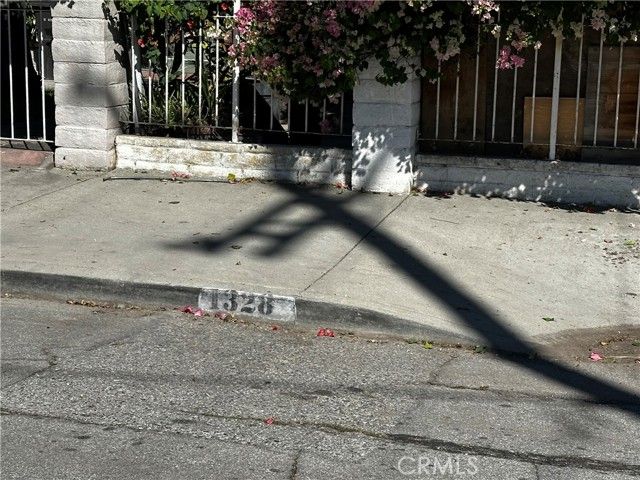 1328 Vine Street, San Bernardino, CA 92411