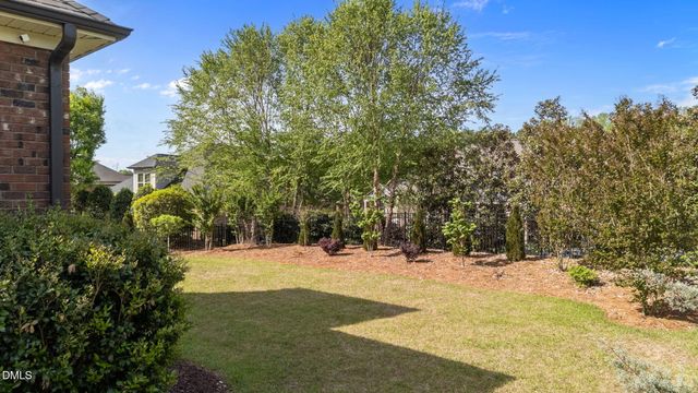 3412 Bentwinds Bluffs Lane, Fuquay Varina, NC 27526