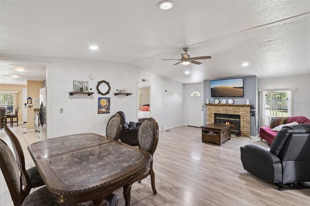 2051 TRAIL CUT ROAD, Polk City, FL 33868