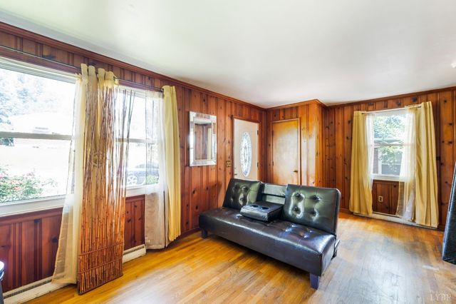 1434 Augusta Street, Lynchburg, VA 24501