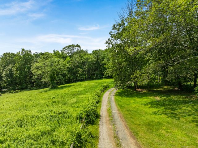 25 Mountain Lake Road, Warren, CT 06777
