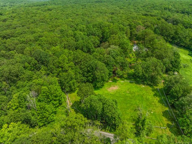 25 Mountain Lake Road, Warren, CT 06777