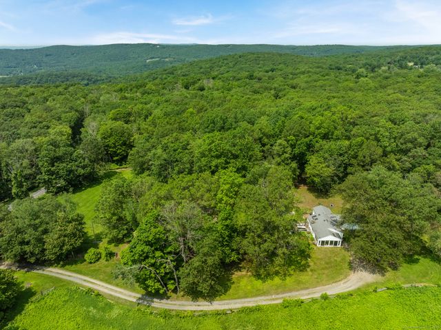 25 Mountain Lake Road, Warren, CT 06777