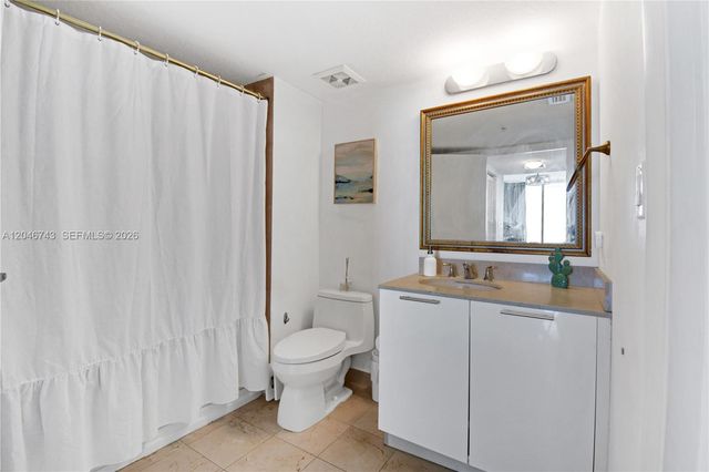 1800 N Bayshore Drive 4106, Miami, FL 33132