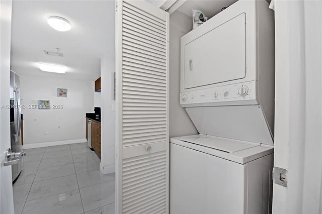 1800 N Bayshore Drive 4106, Miami, FL 33132