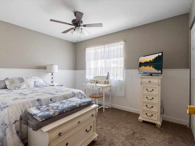 9057 3rd Avenue, Breezy Point, MN 56472