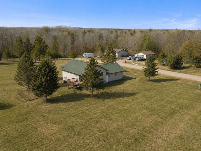 9057 3rd Avenue, Breezy Point, MN 56472
