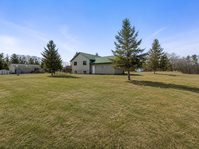 9057 3rd Avenue, Breezy Point, MN 56472
