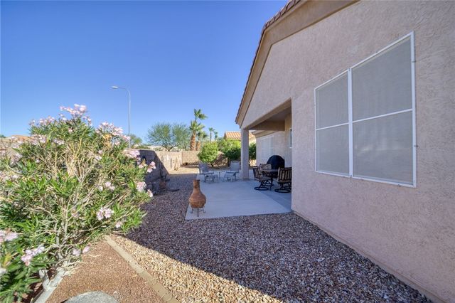 2299 Brookfield Drive, Bullhead City, AZ 86442