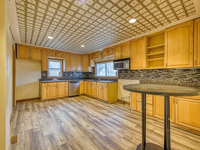 439 E Monroe Street, Dundee, MI 48131