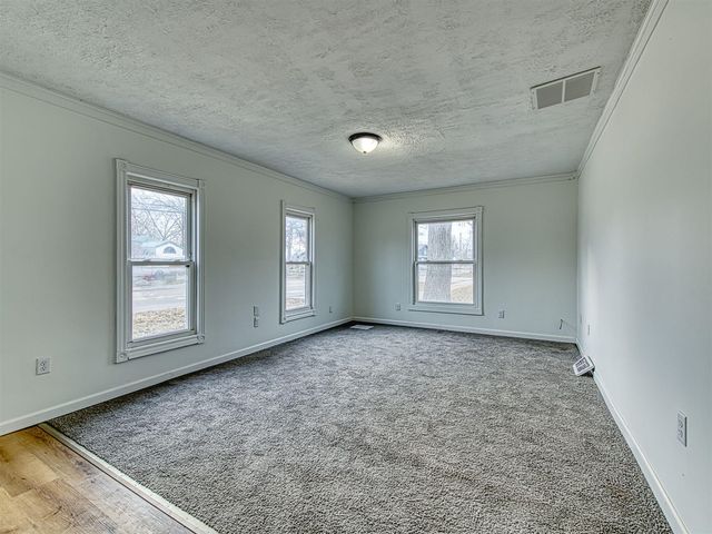 439 E Monroe Street, Dundee, MI 48131