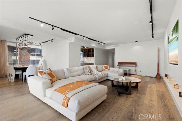 535 Ocean Avenue 6A, Santa Monica, CA 90402