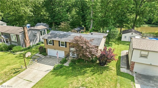 805 Trumbull Drive, Niles, OH 44446