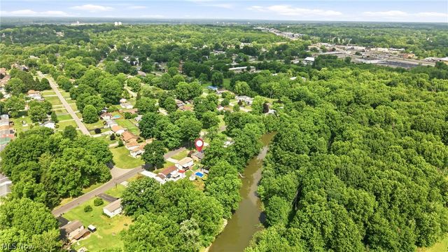 805 Trumbull Drive, Niles, OH 44446