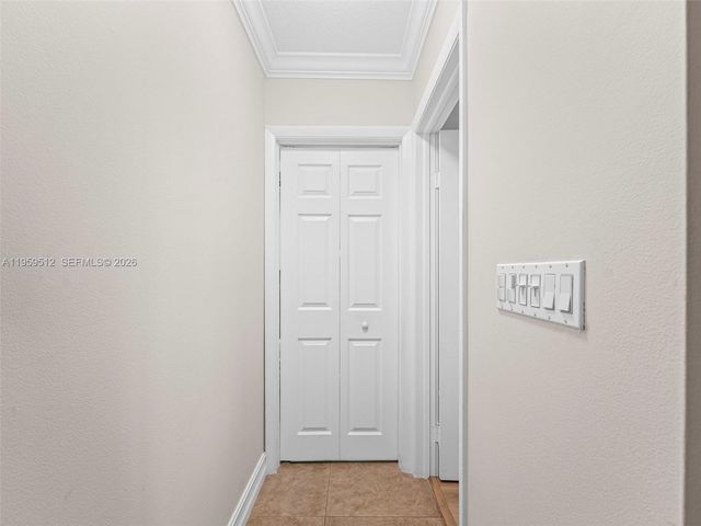 951 SW 124th Ct, Miami, FL 33184