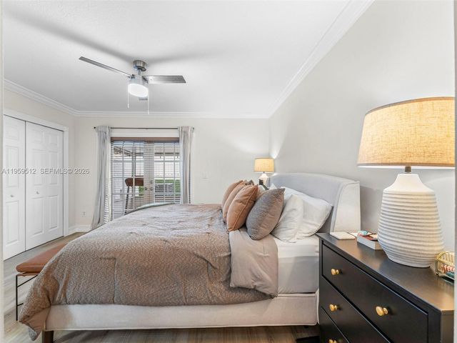 951 SW 124th Ct, Miami, FL 33184