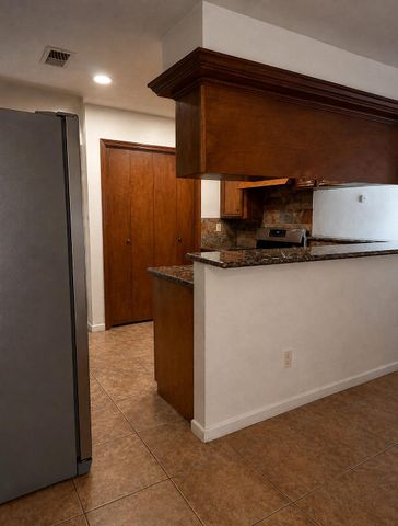 6603 Crakston Street, Houston, TX 77084