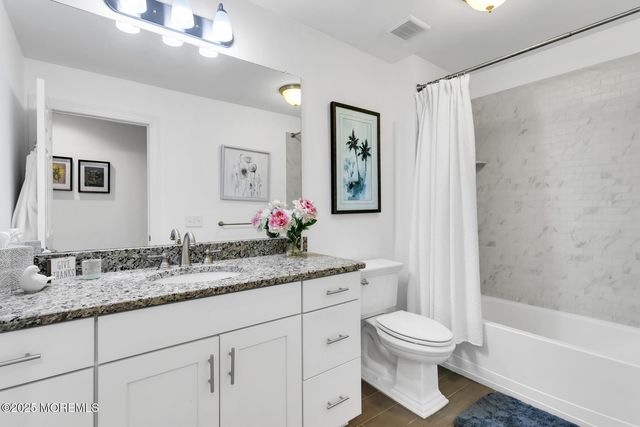 29 Carriage Gate Drive, Little Silver, NJ 07739