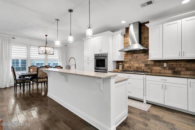 29 Carriage Gate Drive, Little Silver, NJ 07739