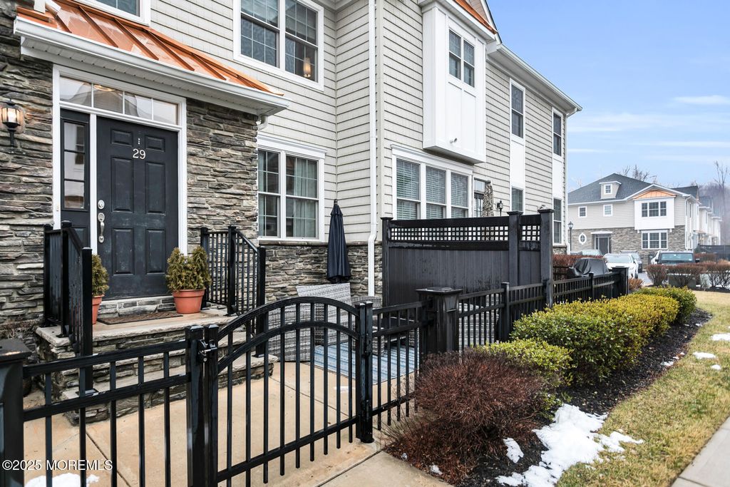 29 Carriage Gate Drive, Little Silver, NJ 07739