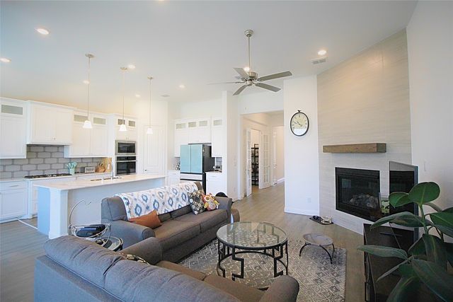 606 Artesian Drive, Argyle, TX 76226
