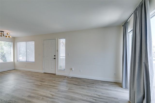3065 Casey Drive 204, Las Vegas, NV 89120