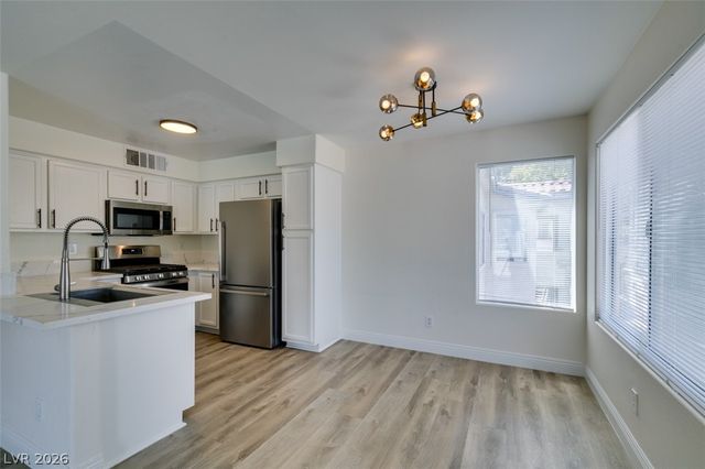 3065 Casey Drive 204, Las Vegas, NV 89120