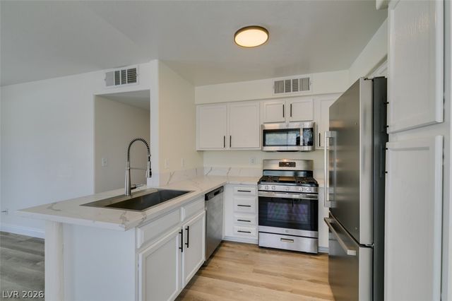3065 Casey Drive 204, Las Vegas, NV 89120