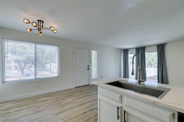 3065 Casey Drive 204, Las Vegas, NV 89120