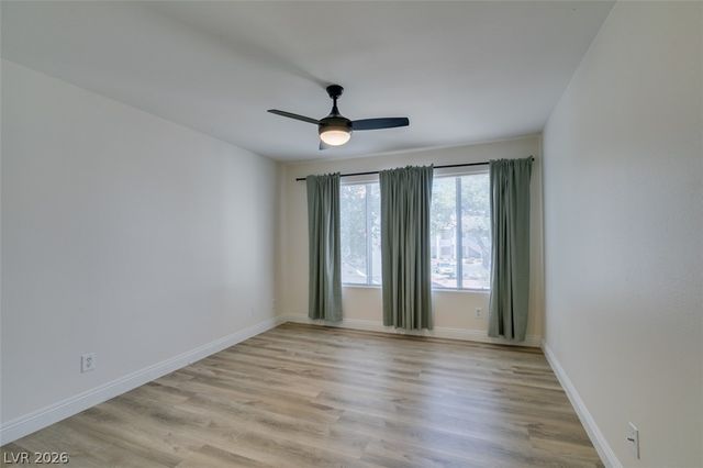 3065 Casey Drive 204, Las Vegas, NV 89120