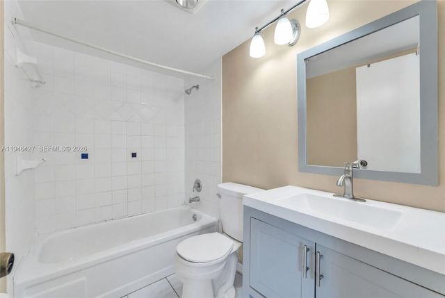 9050 NW 28th St 131, Coral Springs, FL 33065