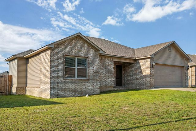 16 Patti Cove, Ward, AR 72176