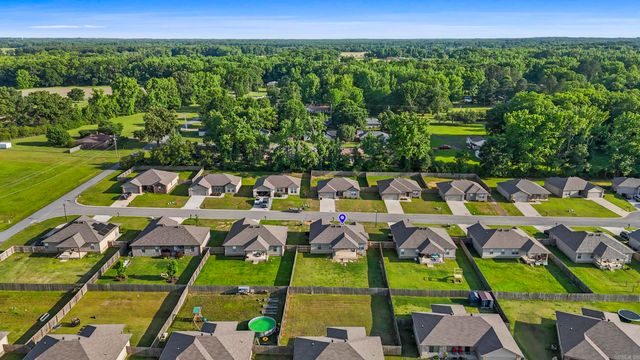 16 Patti Cove, Ward, AR 72176