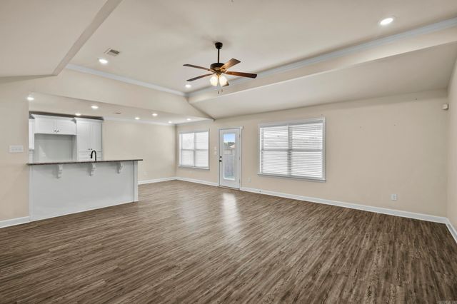 16 Patti Cove, Ward, AR 72176