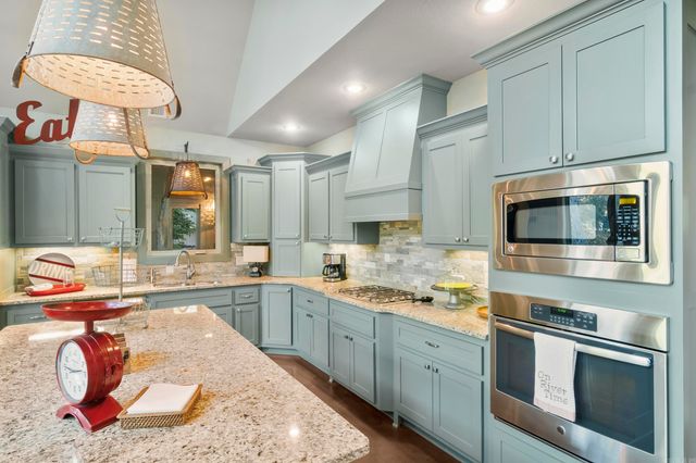 4209 Libby RD, Heber Springs, AR 72543