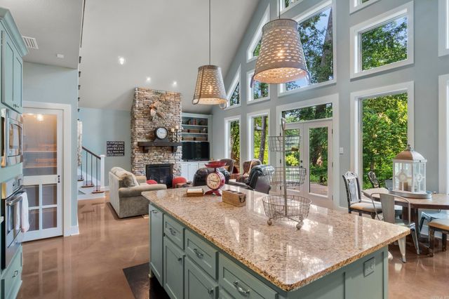 4209 Libby RD, Heber Springs, AR 72543