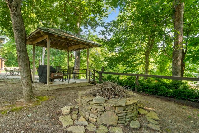 4209 Libby RD, Heber Springs, AR 72543