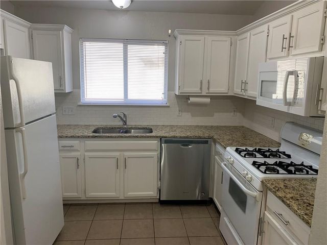 915 Audra ST, Cedar Park, TX 78613