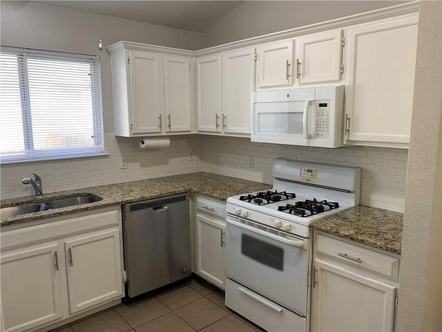 915 Audra ST, Cedar Park, TX 78613