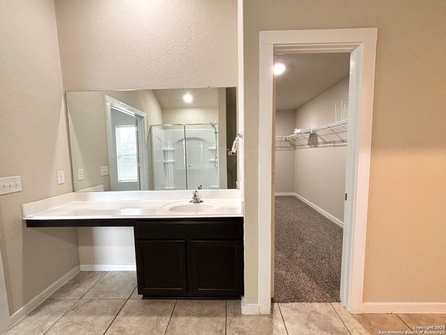 6830 Emerald Valley, San Antonio, TX 78242
