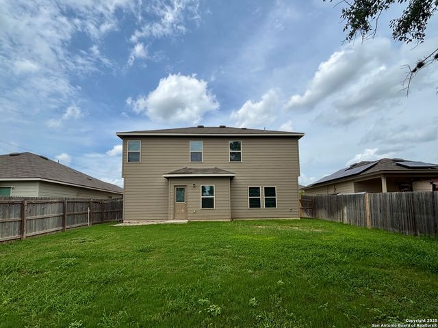 6830 Emerald Valley, San Antonio, TX 78242