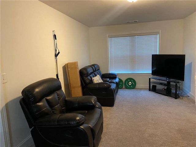 1313 Calgary Lake Drive, Winder, GA 30680
