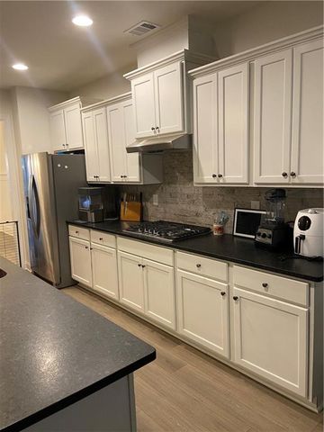 1313 Calgary Lake Drive, Winder, GA 30680