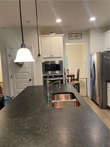 1313 Calgary Lake Drive, Winder, GA 30680