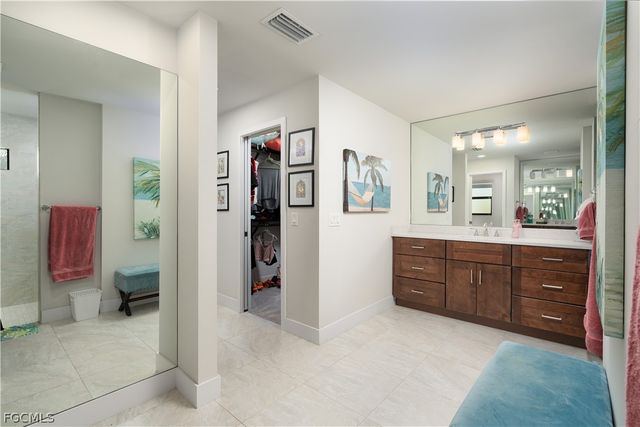 2533 SW 38th TER, Cape Coral, FL 33914